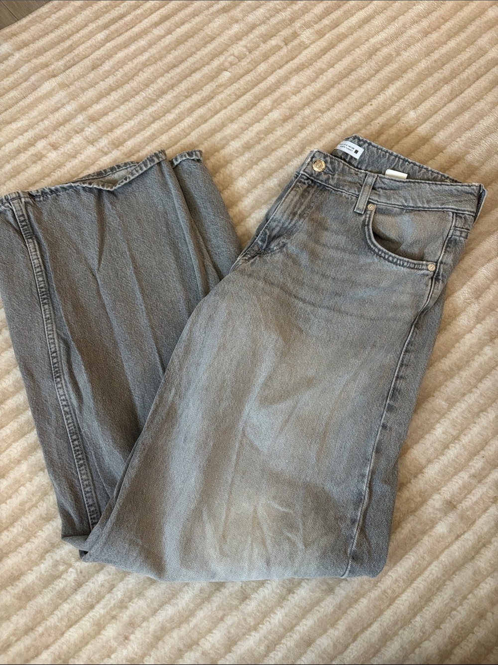 Zara Women’s Washed Gray Low Rise Wide Leg Jeans